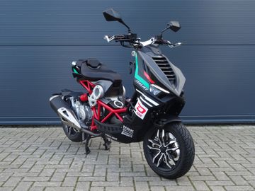 Italjet Dragstar 200