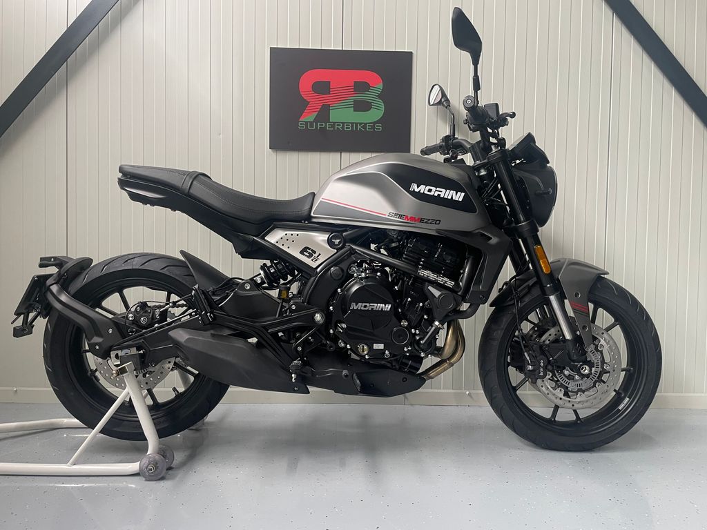 Moto Morini SEIEMMEZZO SCR