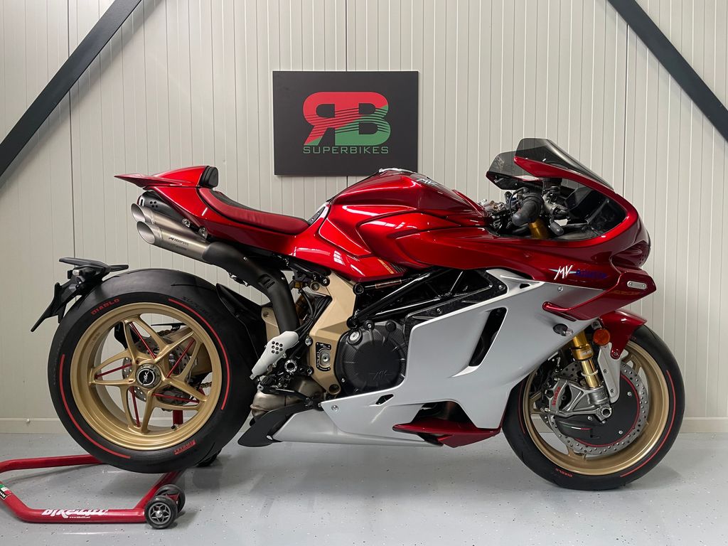 MV Agusta Superveloce 800