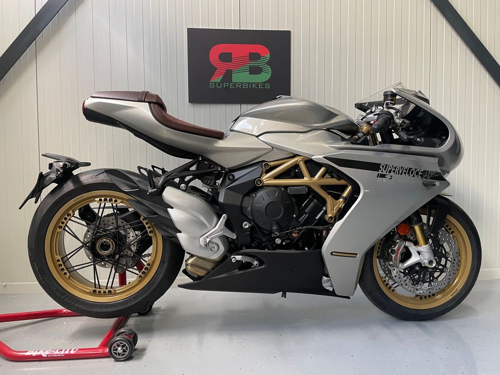 MV Agusta Superveloce 800 S