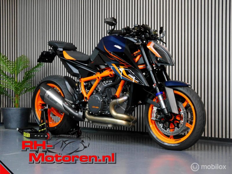KTM 1290 Super Duke R Evo