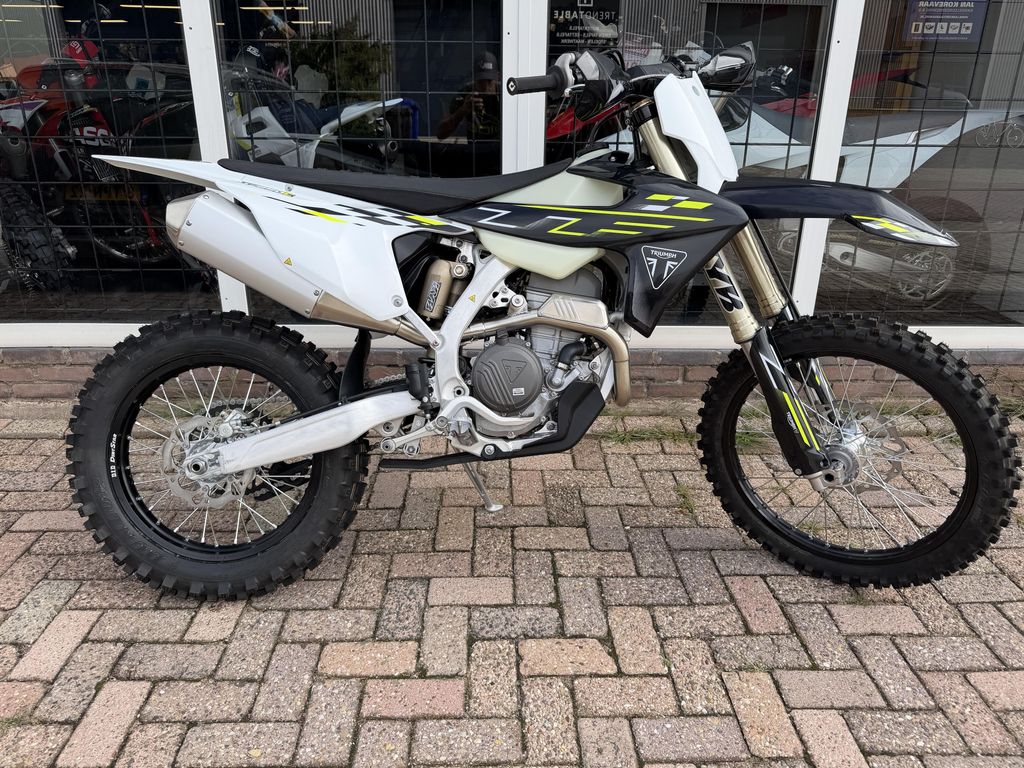 Triumph TF 250 X