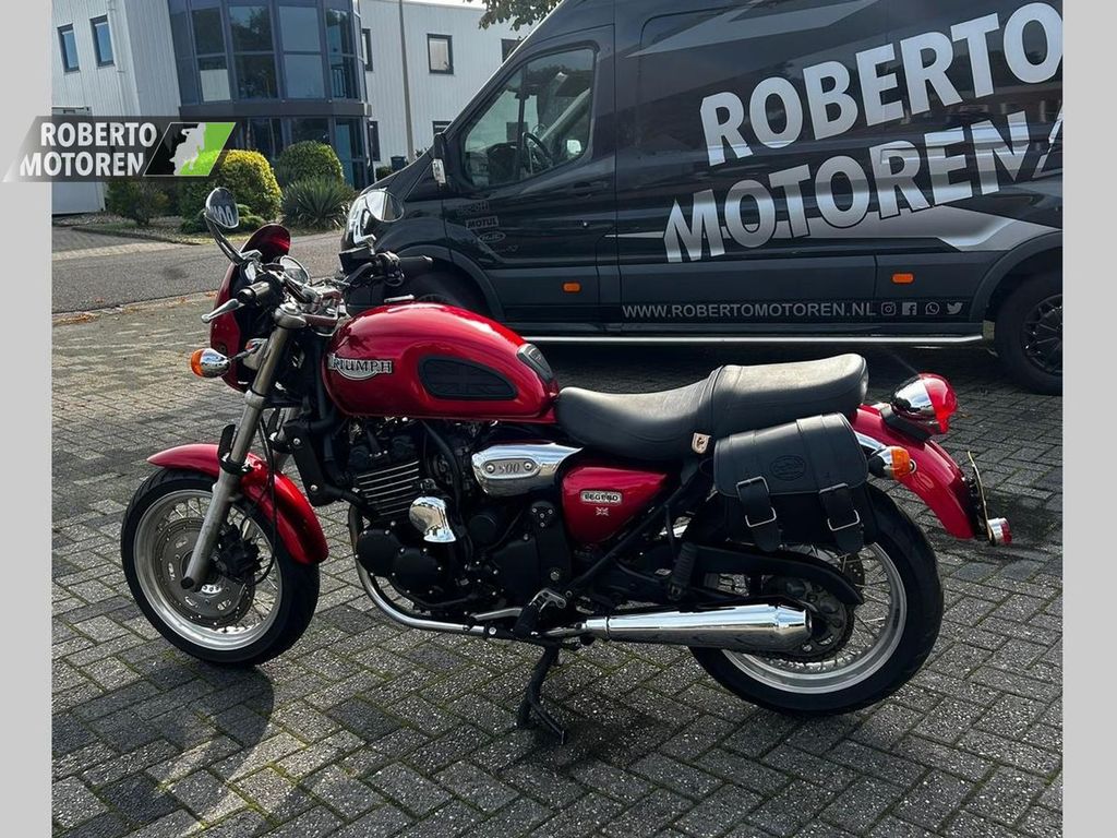 Triumph Legend TT