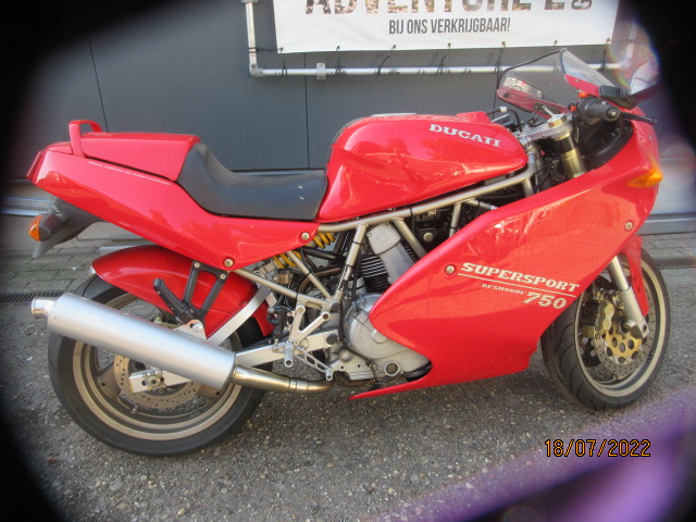 Ducati 851 Strada