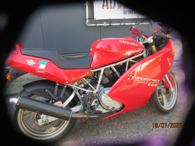 Ducati 600SS