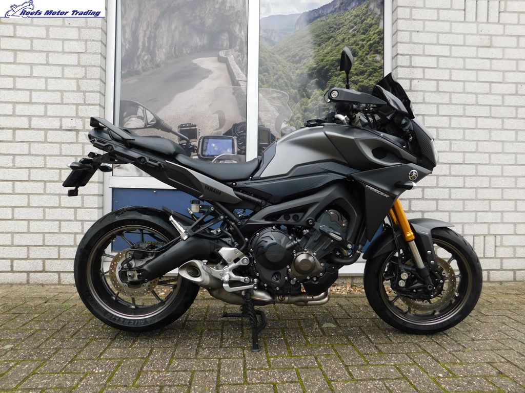 Yamaha Tracer 900