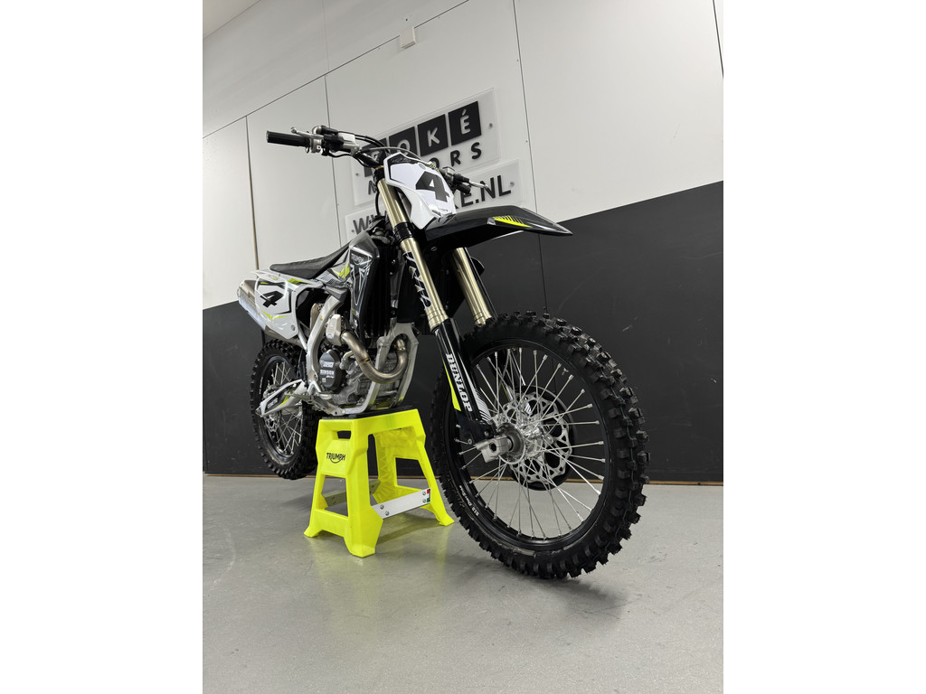 thumb-1
