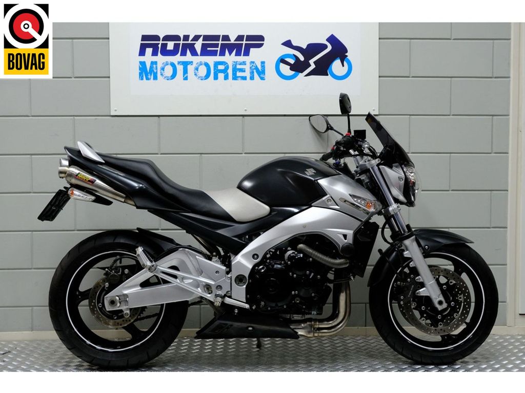 Suzuki GSR 600