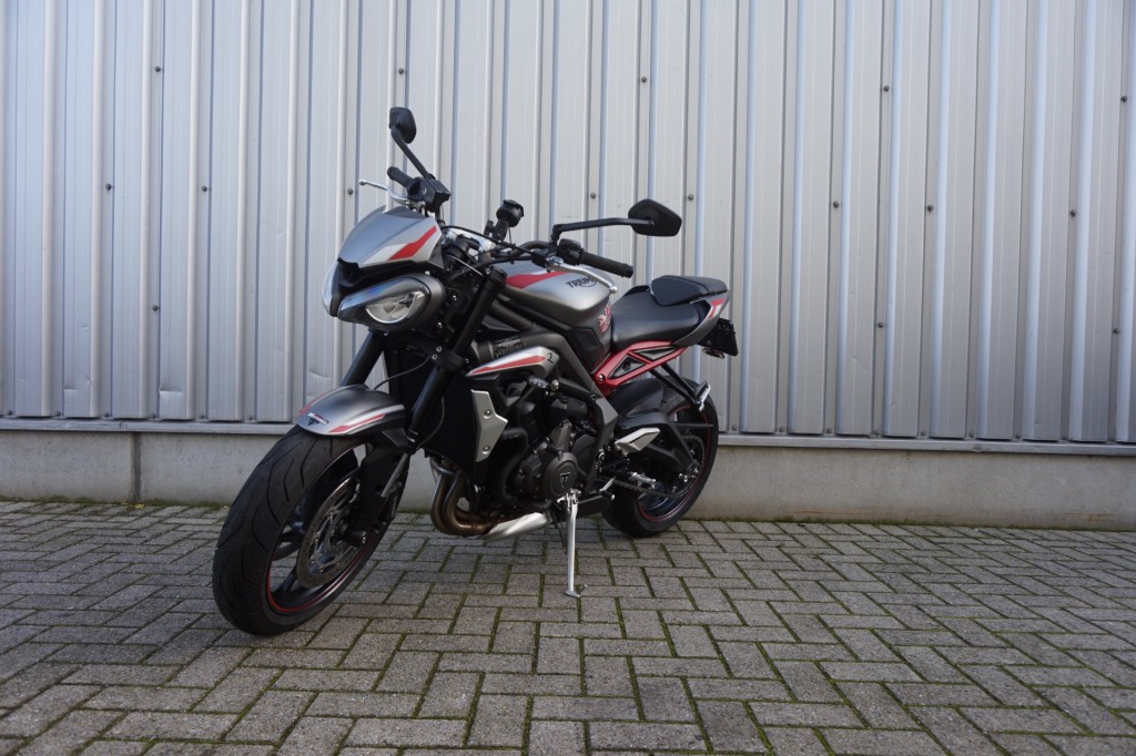 Triumph Street Triple 765R