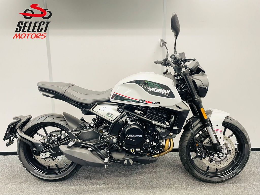 Moto Morini SEIEMMEZZO SCR