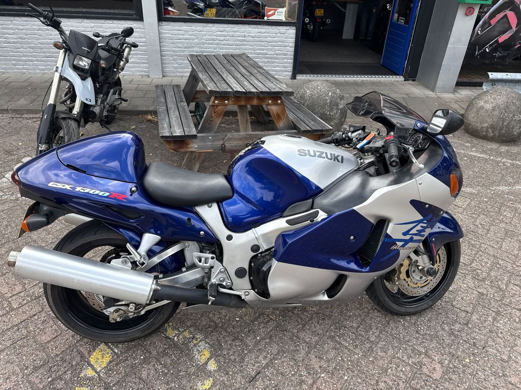 Suzuki GSX 1300R Hayabusa