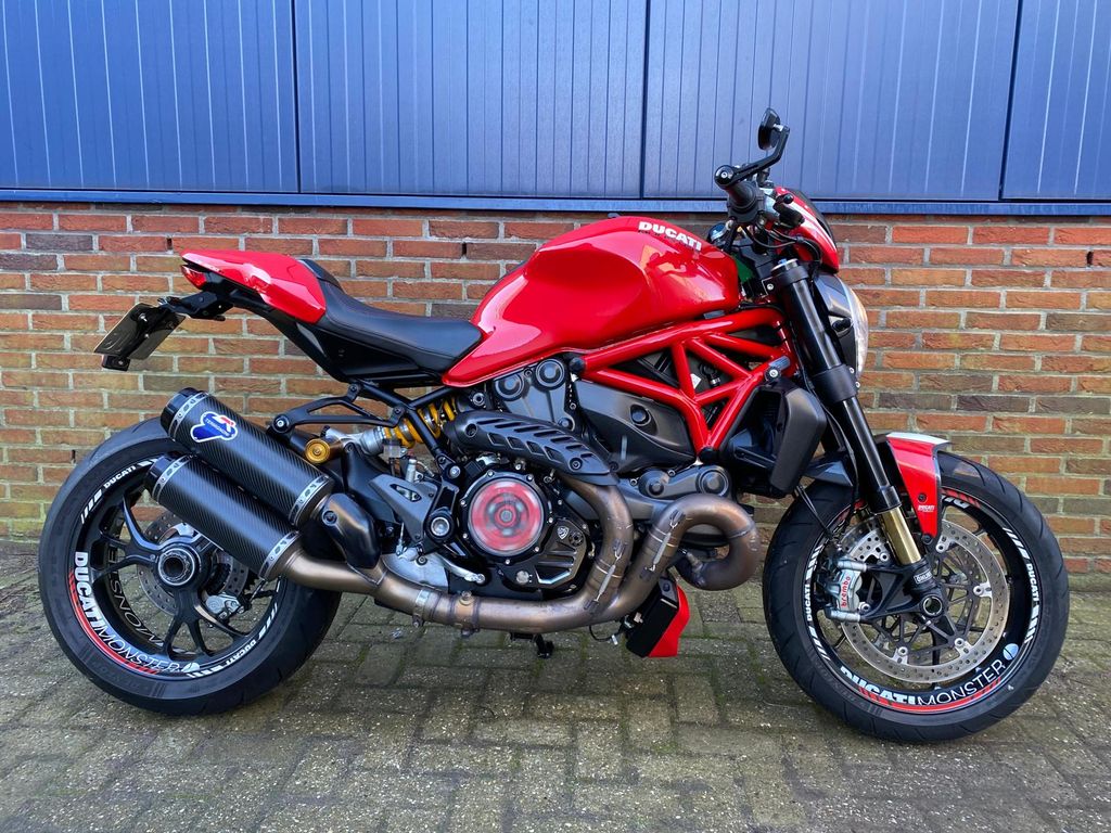 Ducati Monster 1200R
