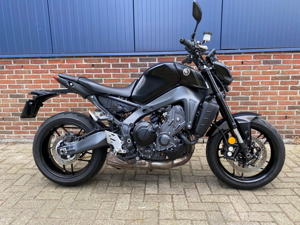 Yamaha MT-09