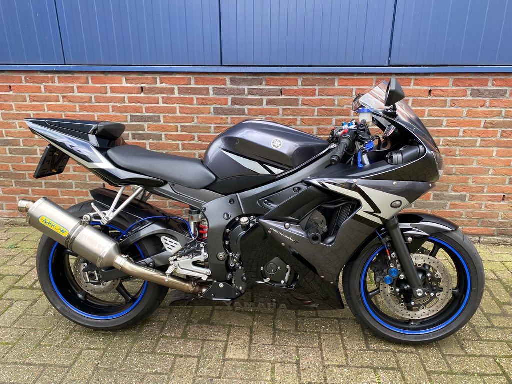 Yamaha YZF-R6