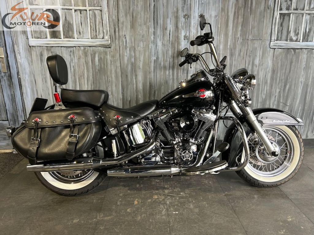 Harley-Davidson FLSTCI Heritage Softail Classic