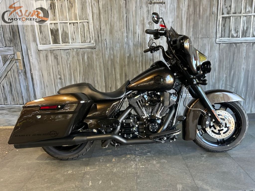 Harley-Davidson FLHX Street Glide