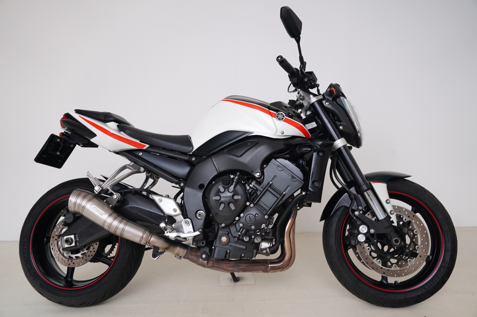 Yamaha FZ-1 Fazer