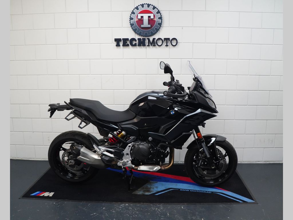 BMW  F900 XR