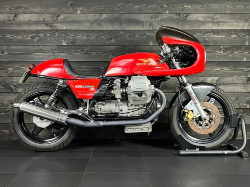 Moto Guzzi 850 Le Mans Mark III
