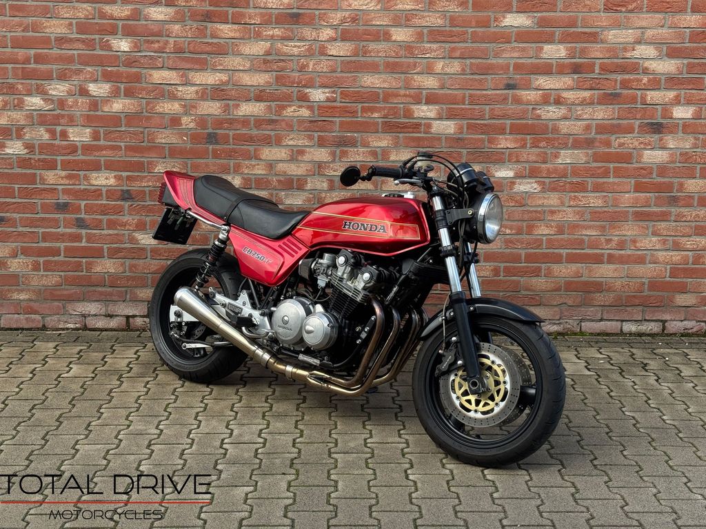 Honda CB750F Super Sport
