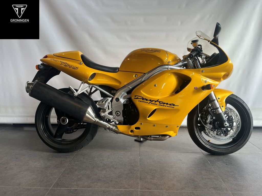 Triumph Daytona 955i