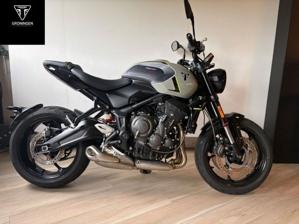 Triumph Trident 660