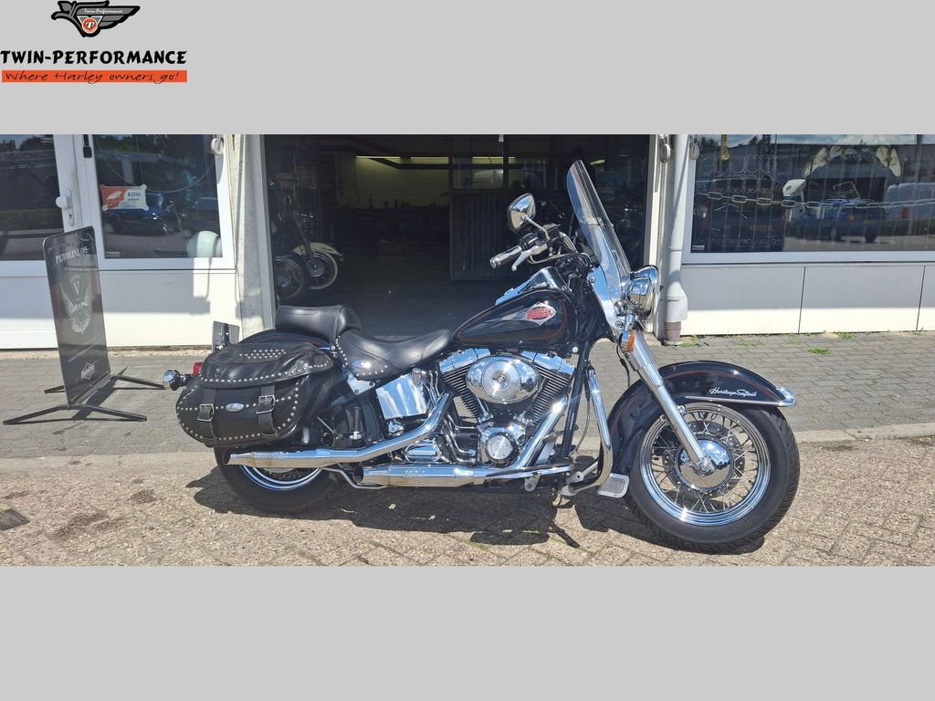Harley-Davidson FLSTCI Heritage Softail Classic
