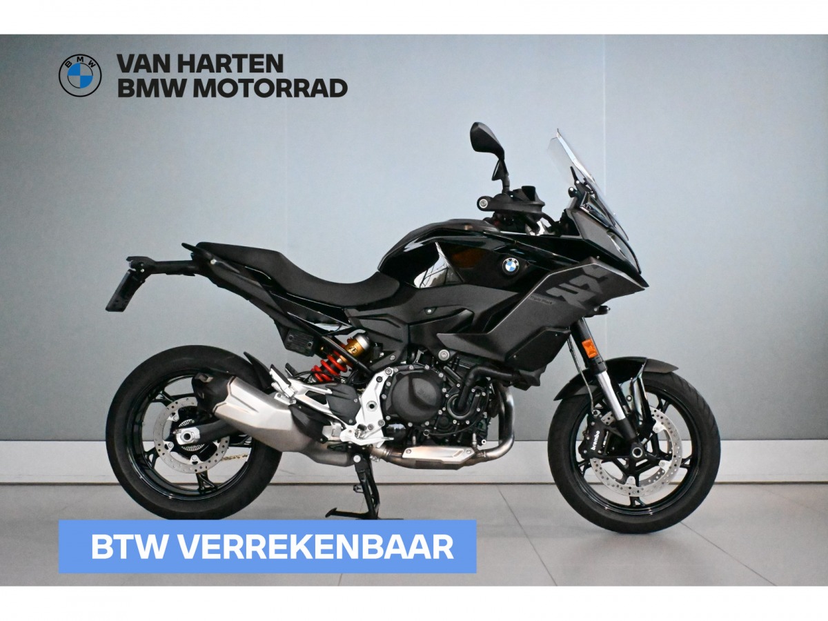 BMW F900 XR