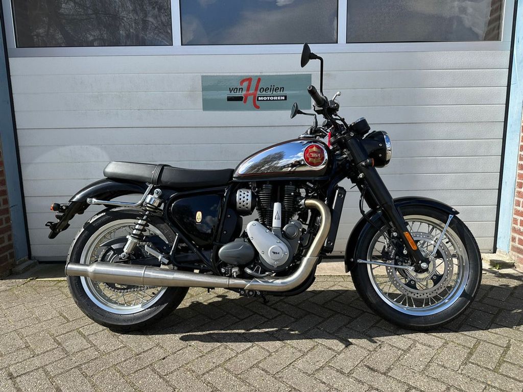 BSA Gold Star 650
