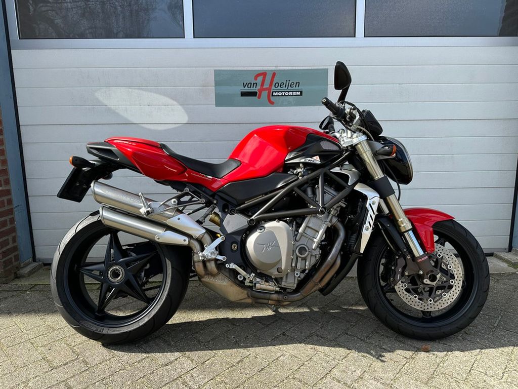 MV Agusta Brutale 910S
