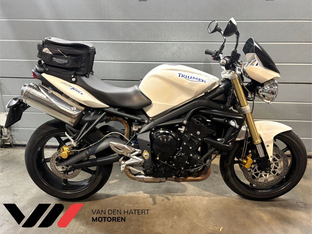Triumph Street Triple 675