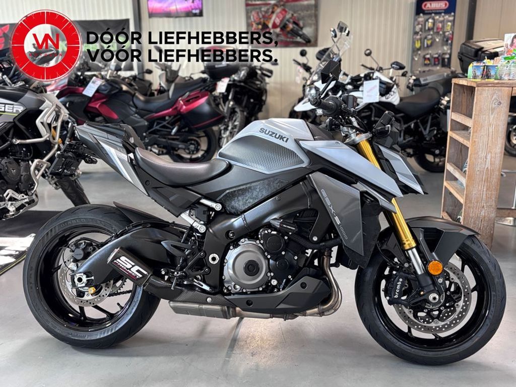 Suzuki GSX-S1000ZA