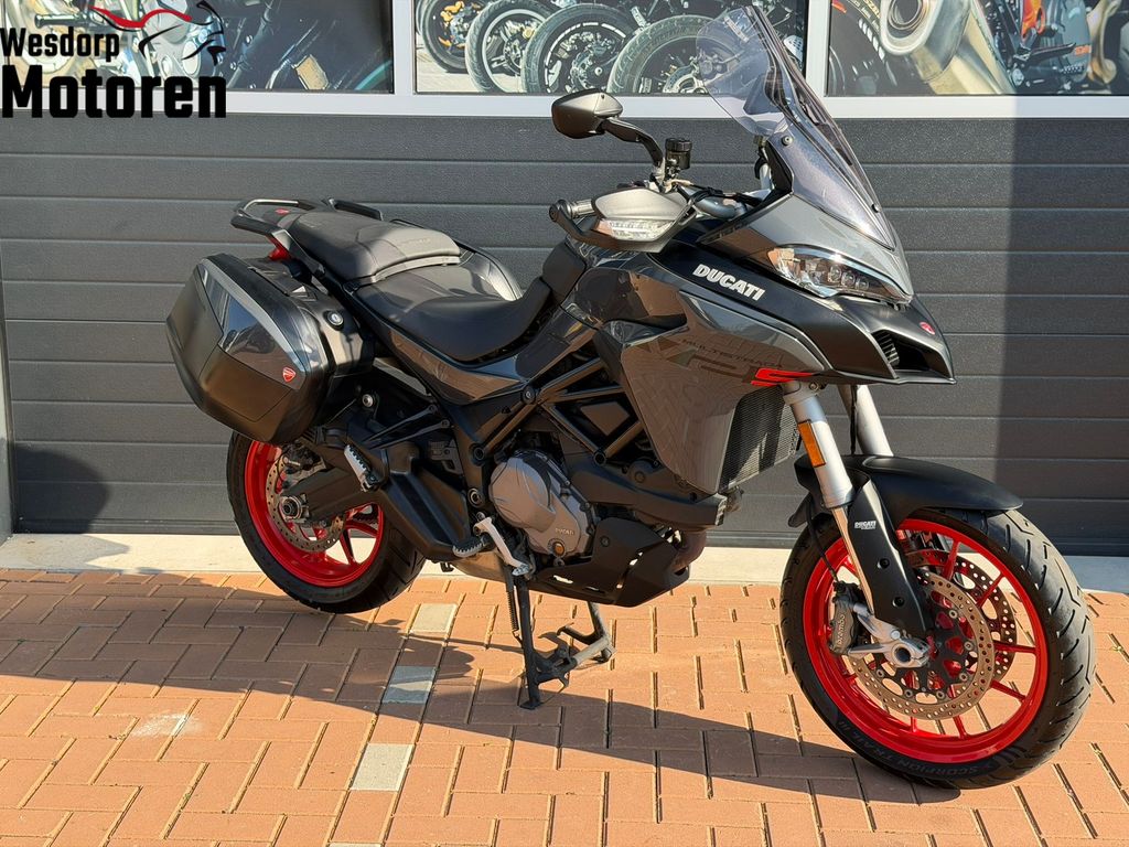 Ducati Multistrada V2 S