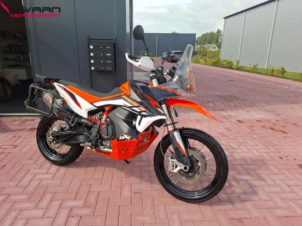 KTM 890 Adventure R